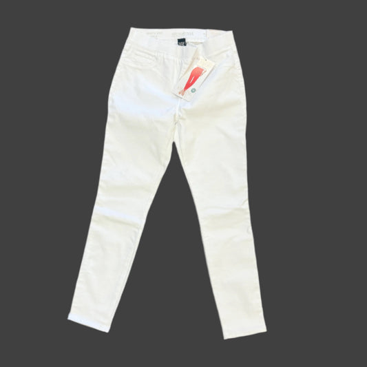 Soundstyle White Pull-On Jeans
