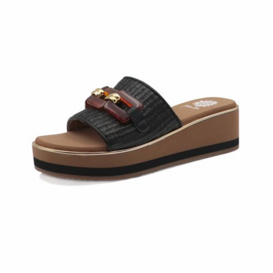 Yellowbox Gabina Black Sandals